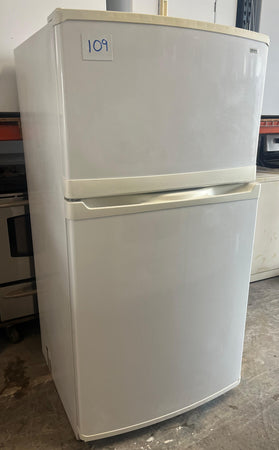 Kenmore Top Freezer Refrigerator