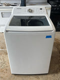 Samsung 27 Inch Top Load Washer with 4.5 Cu. Ft. Capacity