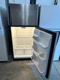 Kenmore Top-Freezer Refrigerator