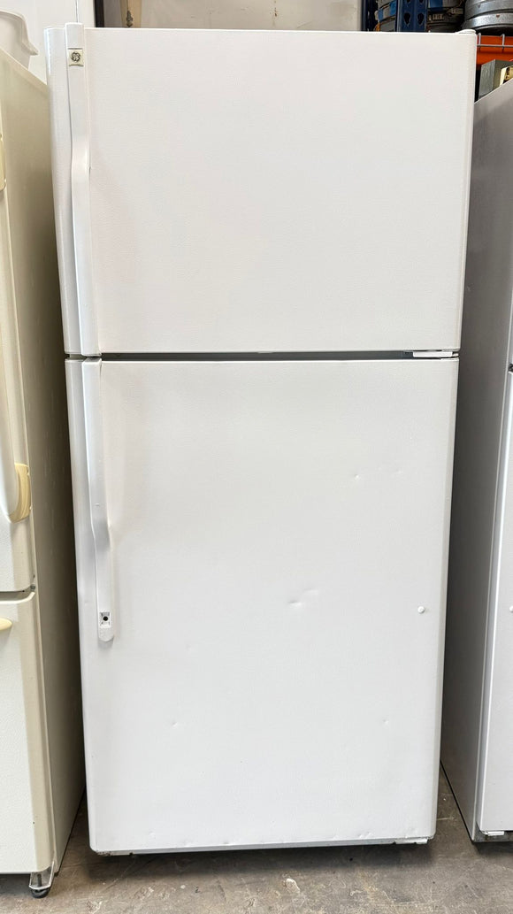 GE Top Freezer Refrigerator in White