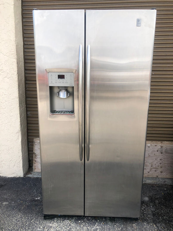 GE Side-by-Side Refrigerator with Ice Maker, Water and Ice Dispenser (Stainless Steel)